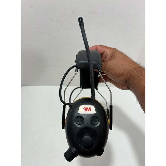 3M WorkTunes Hearing Protector and AM/FM Stereo Radio 2018 03 W1 - Picture 8 of 8